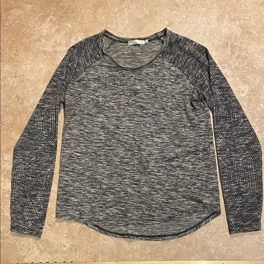 Prana Women's Charcoal Long Sleeve Top